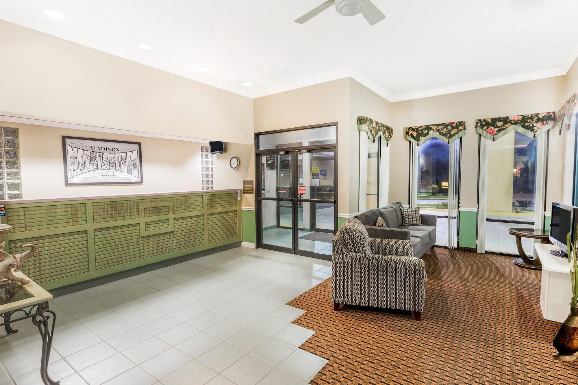 Super 8 By Wyndham Madison/Ridgeland Area Hotel Ngoại thất bức ảnh